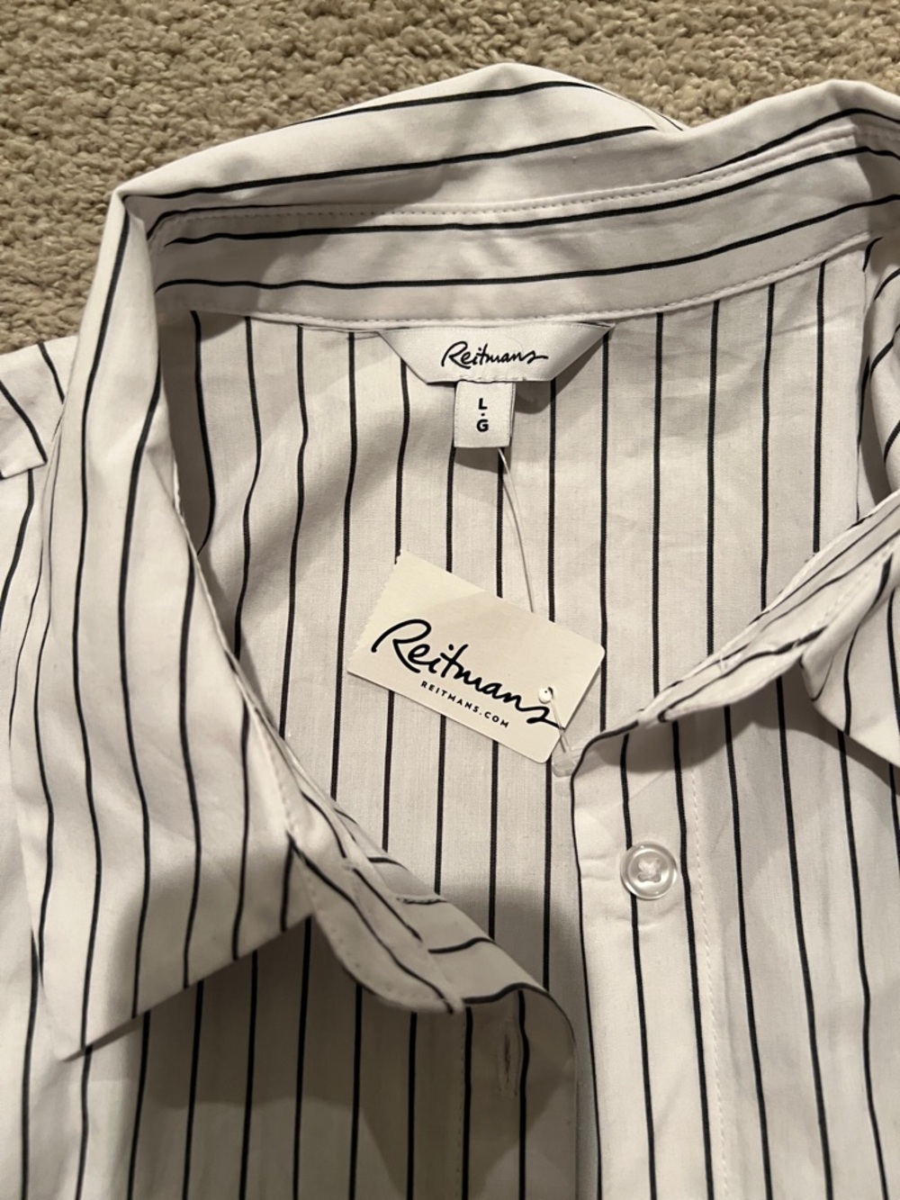 Reitmans White Button-Down Shirt with Black Pinstripes. NWT - Picture 5 of 5